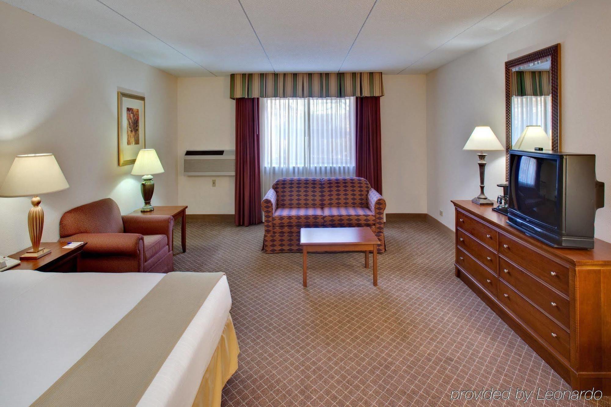 Holiday Inn Express Chicago Nw - Arlington Heights By Ihg Dış mekan fotoğraf